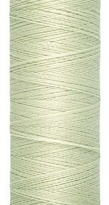 Gütermann sytråd 200 meter  100 % polyester färg nr 818