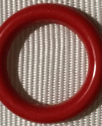Liten röd plastring 10 mm