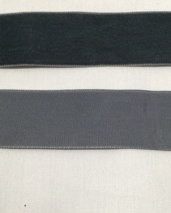 Grått sammetsband 37 mm