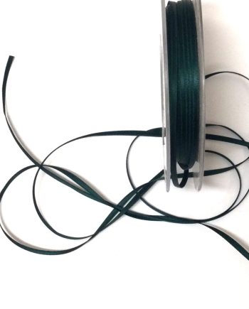 Mörkgrönt Dubbelsidigt satinband "Spaghetti" 3 mm