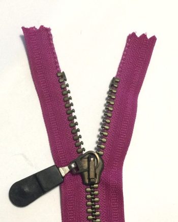 Delbart Cerise blixtlås 65 cm